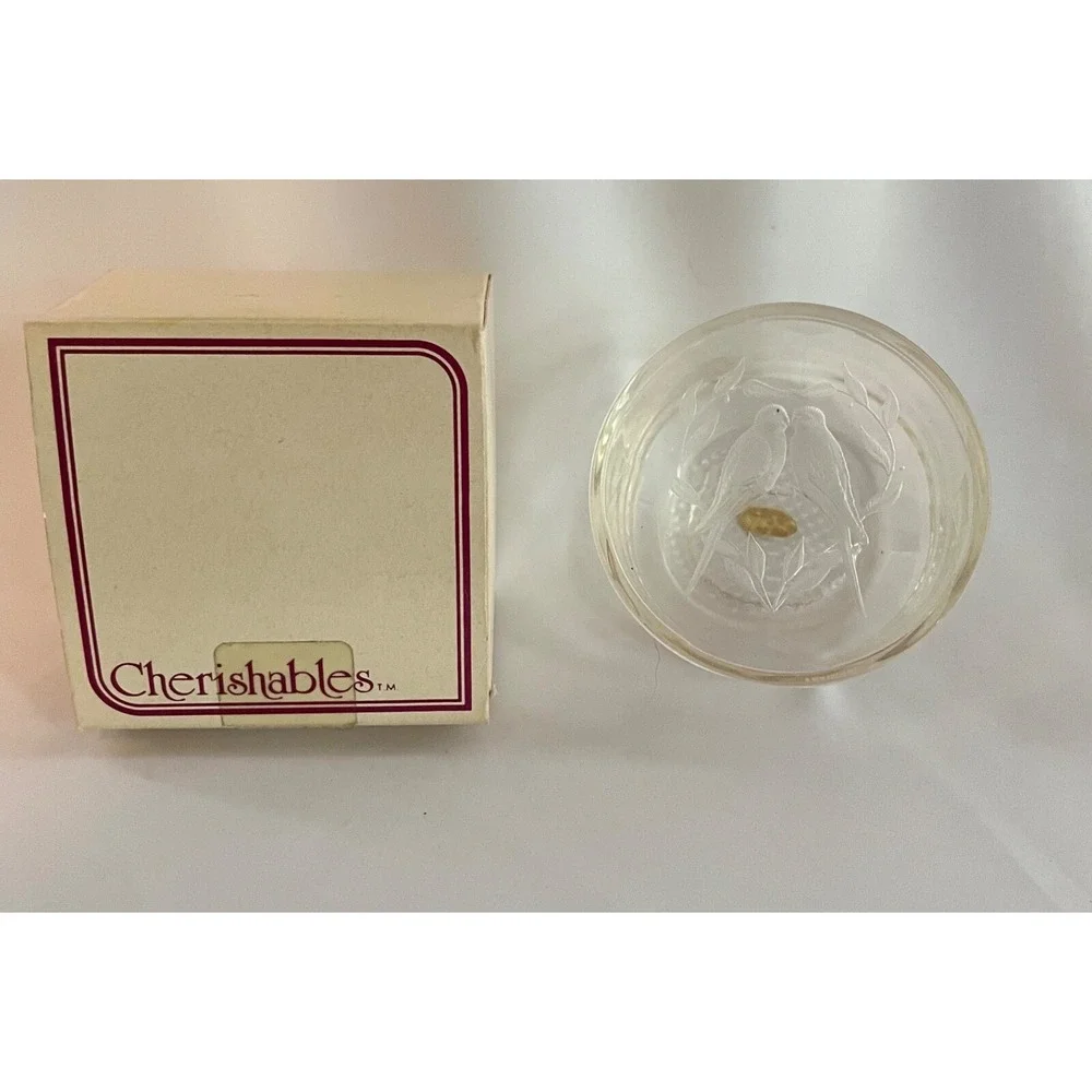 Henco Cherishables Clear Acrylic Trinket Box Engraved Parakeets Vine Heart w/box
